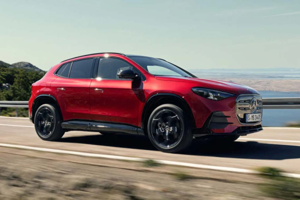 Немцы представили кроссовер Mercedes-Benz GLA третьего поколения